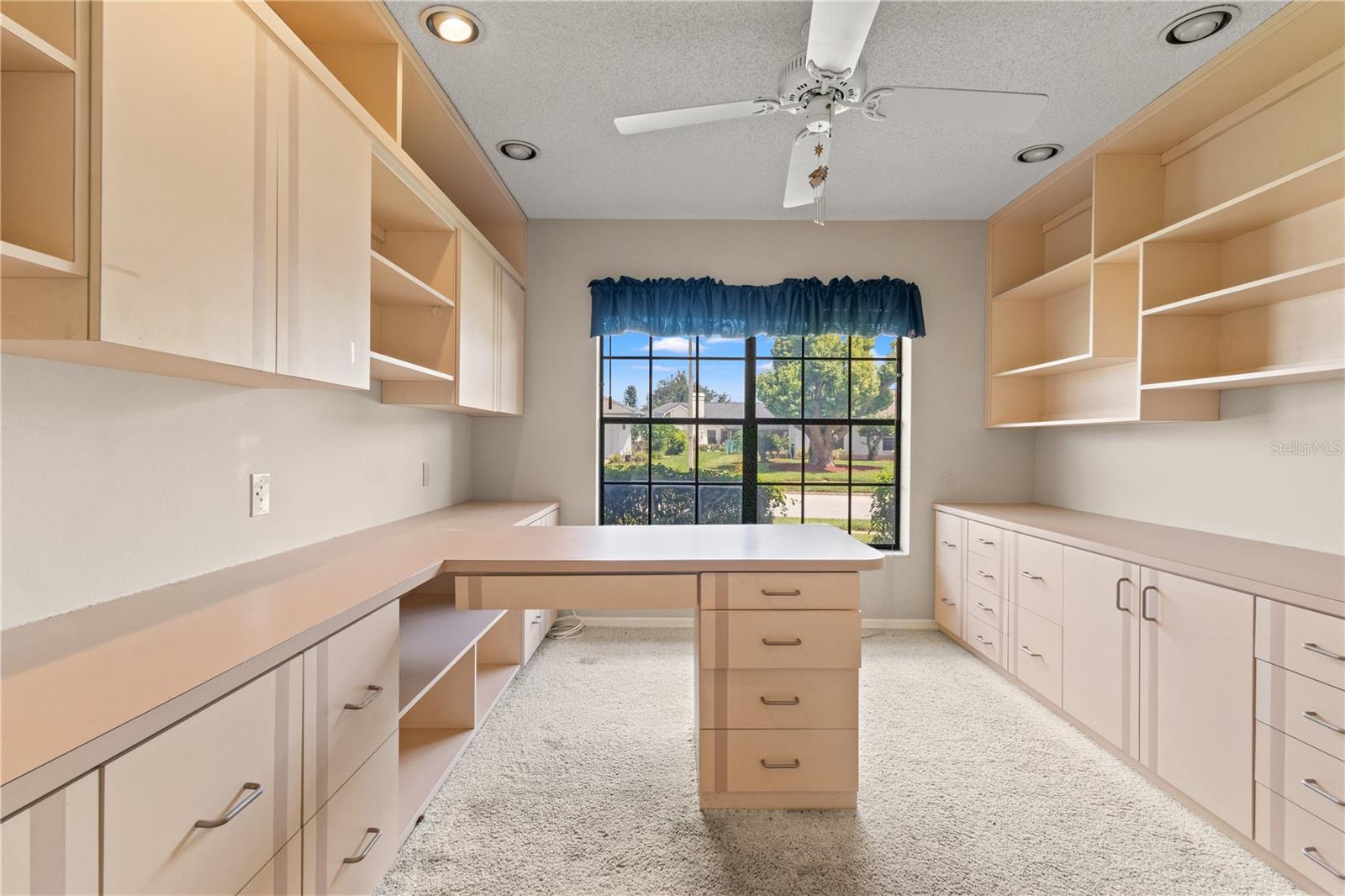 Image 23 of 43 For 8546 Ashbury Drive