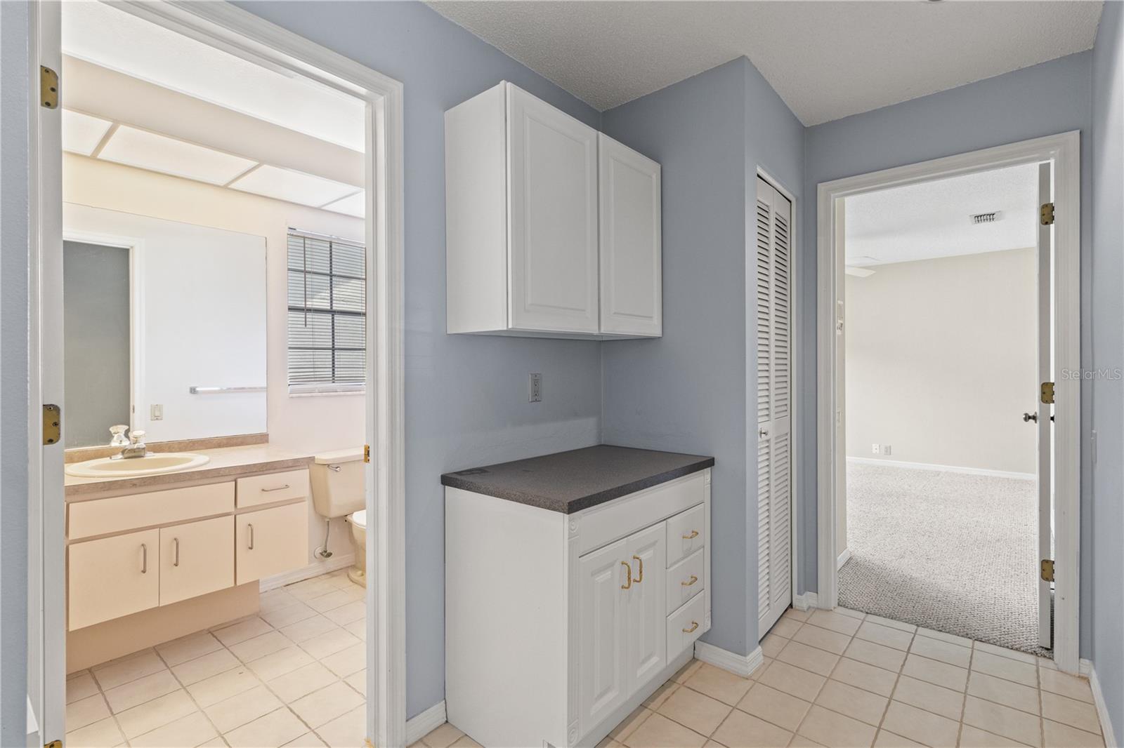 Image 33 of 43 For 8546 Ashbury Drive