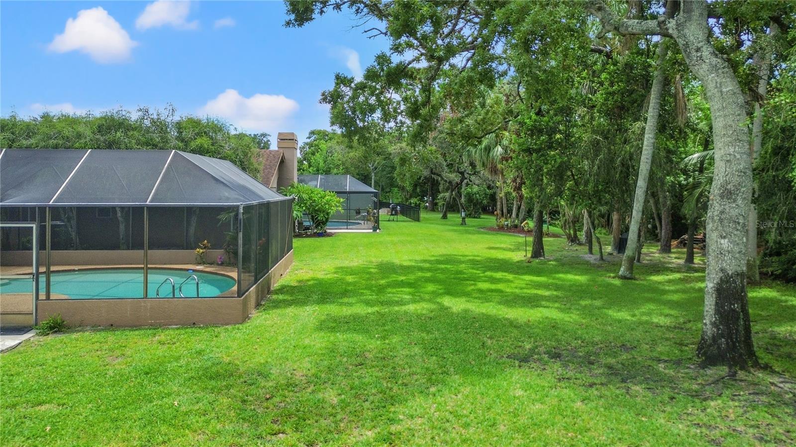 Image 4 of 43 For 8546 Ashbury Drive