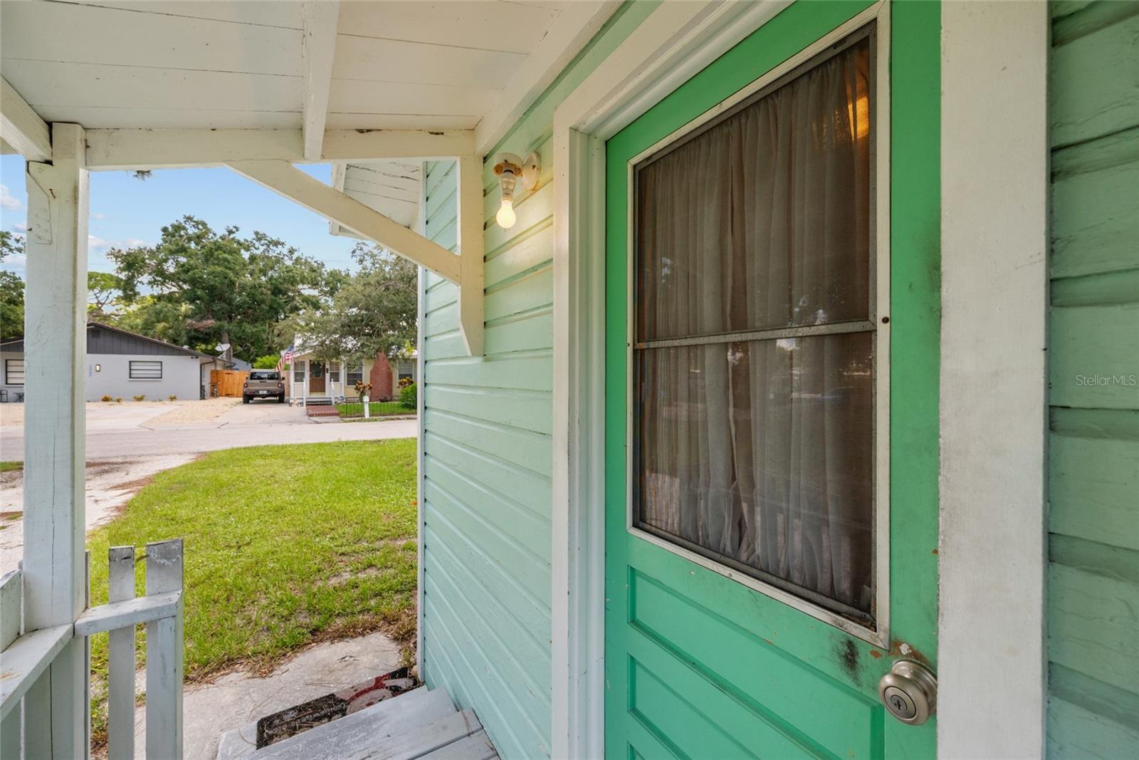 Image 8 of 47 For 2462 Prospect Street