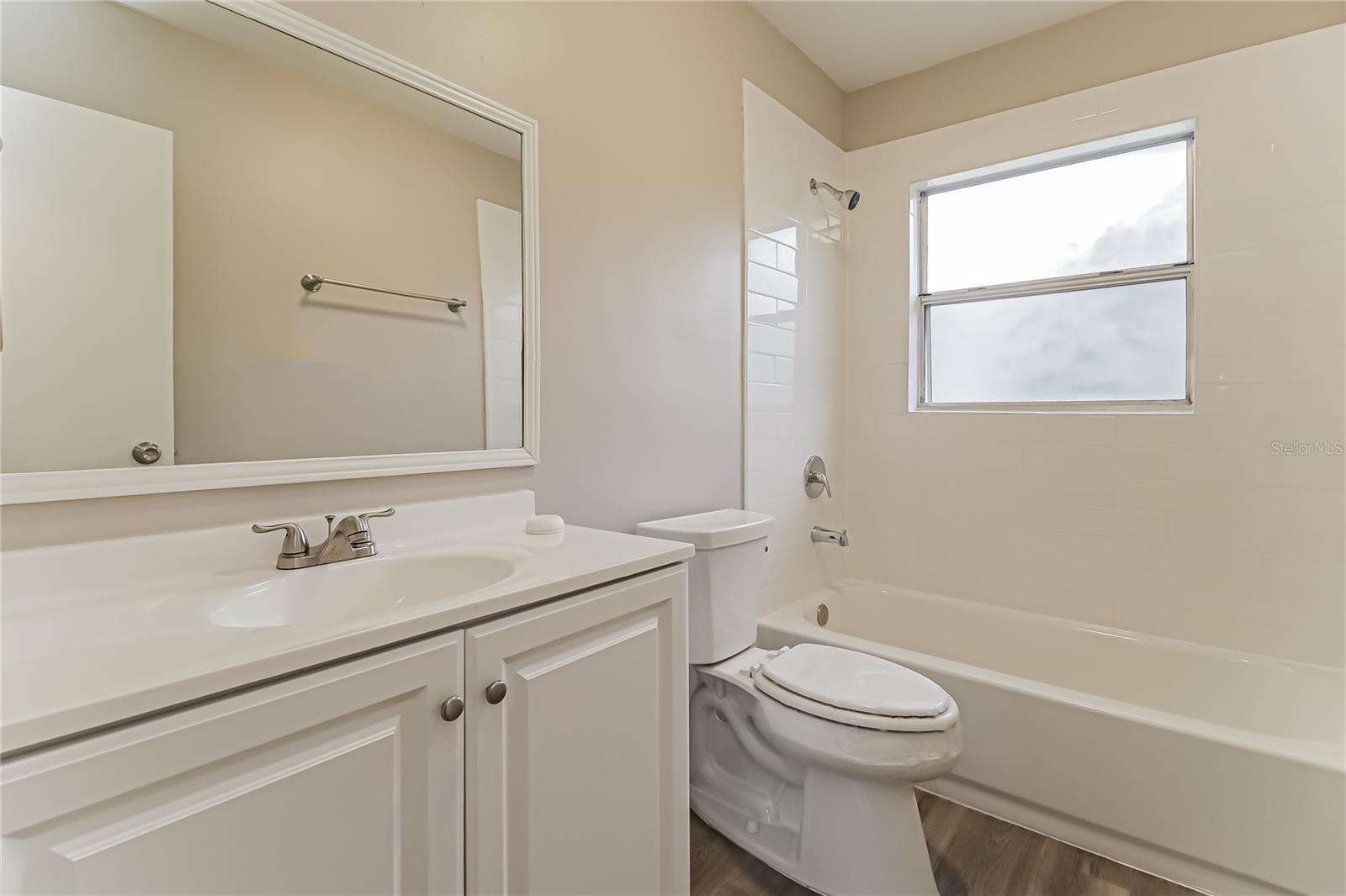 Image 14 of 16 For 117 Lake Mary Drive