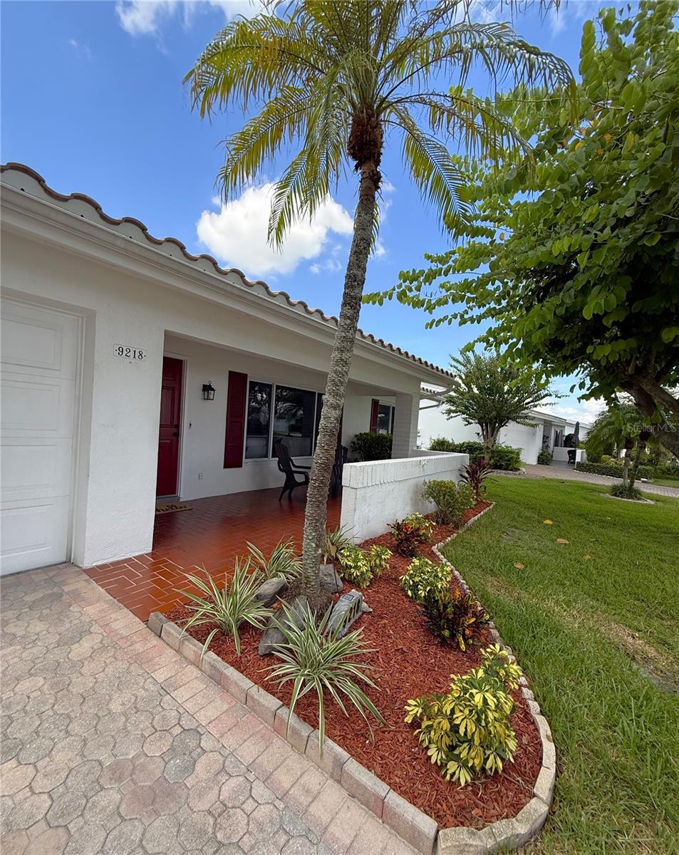 Image 21 of 57 For 9218 39th Lane N