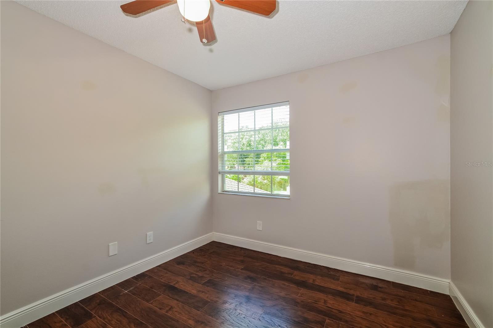 Image 10 of 17 For 309 Tiburon Court