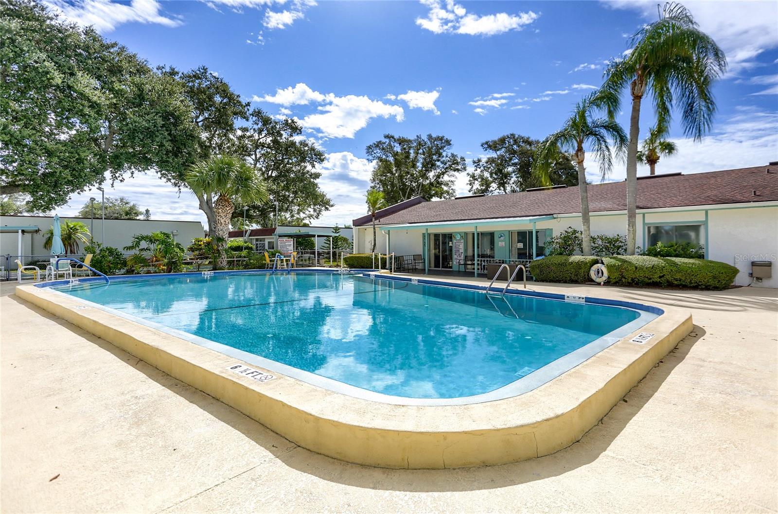Image 13 of 19 For 9033 Mission Oaks Boulevard