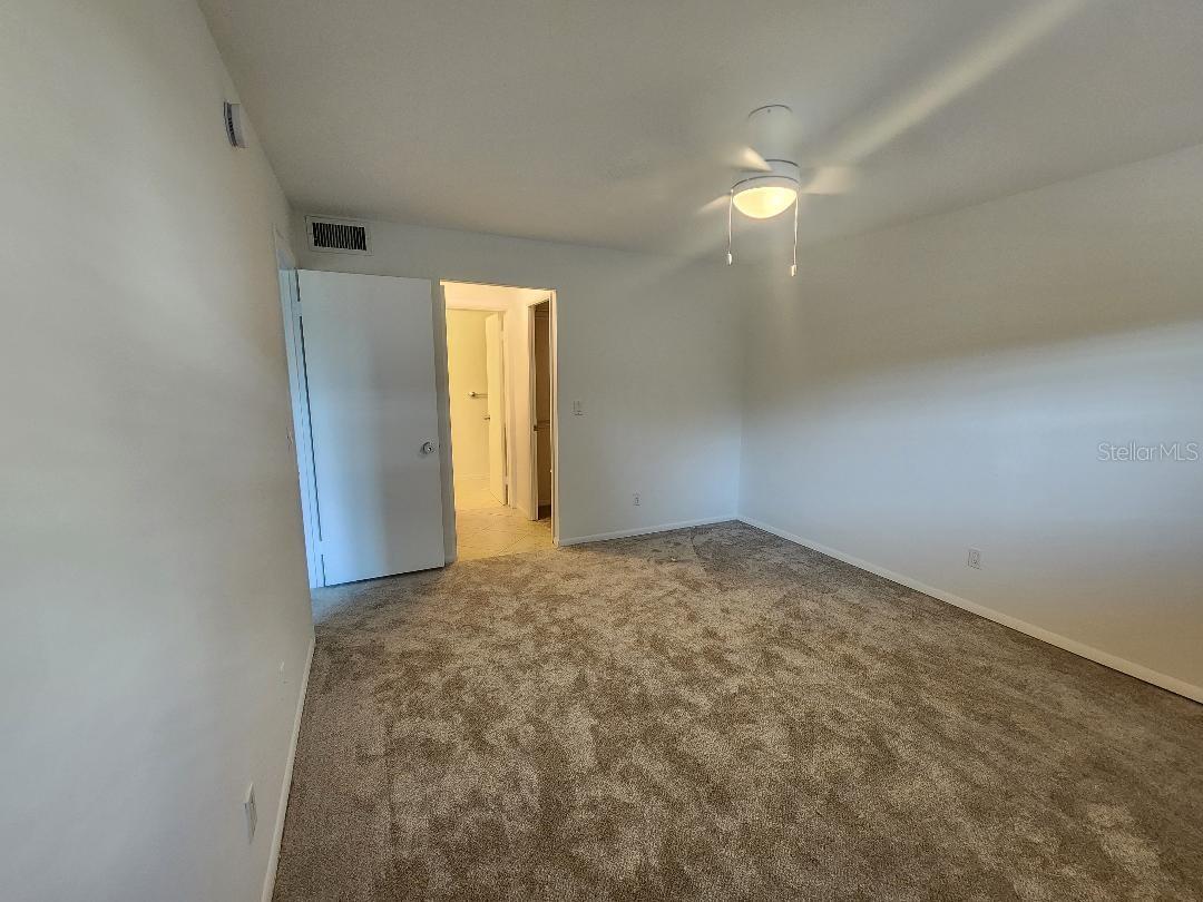 Image 4 of 19 For 9033 Mission Oaks Boulevard
