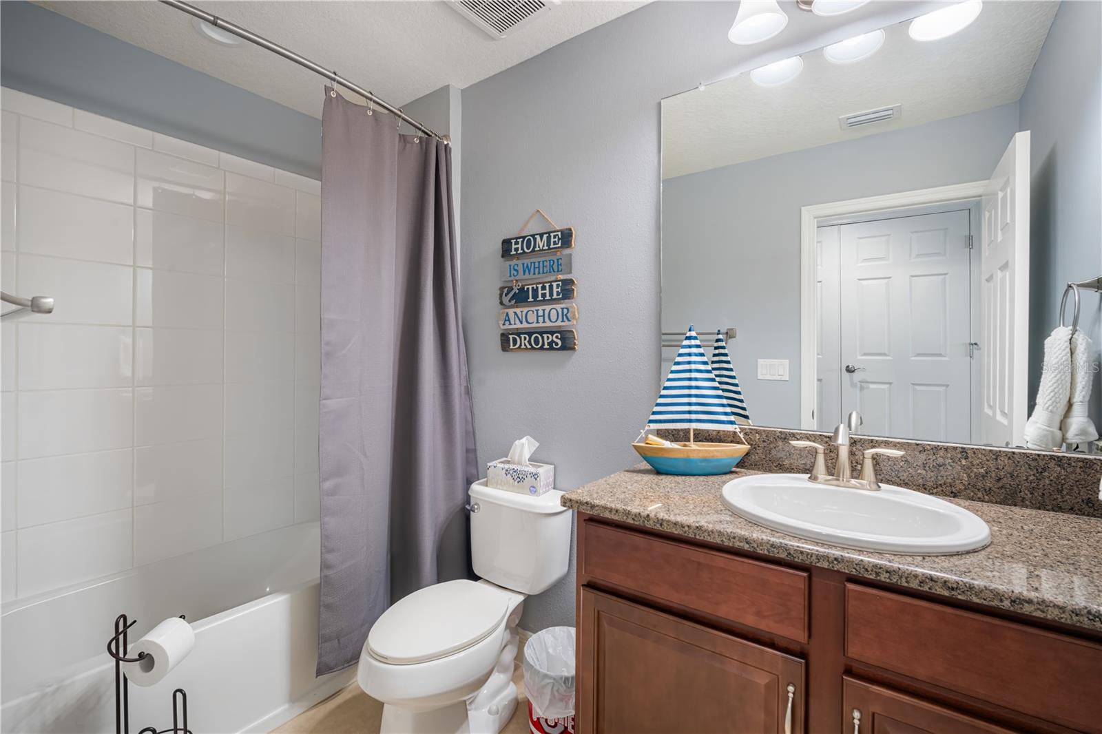 Image 20 of 29 For 6502 Maiden Sea Drive