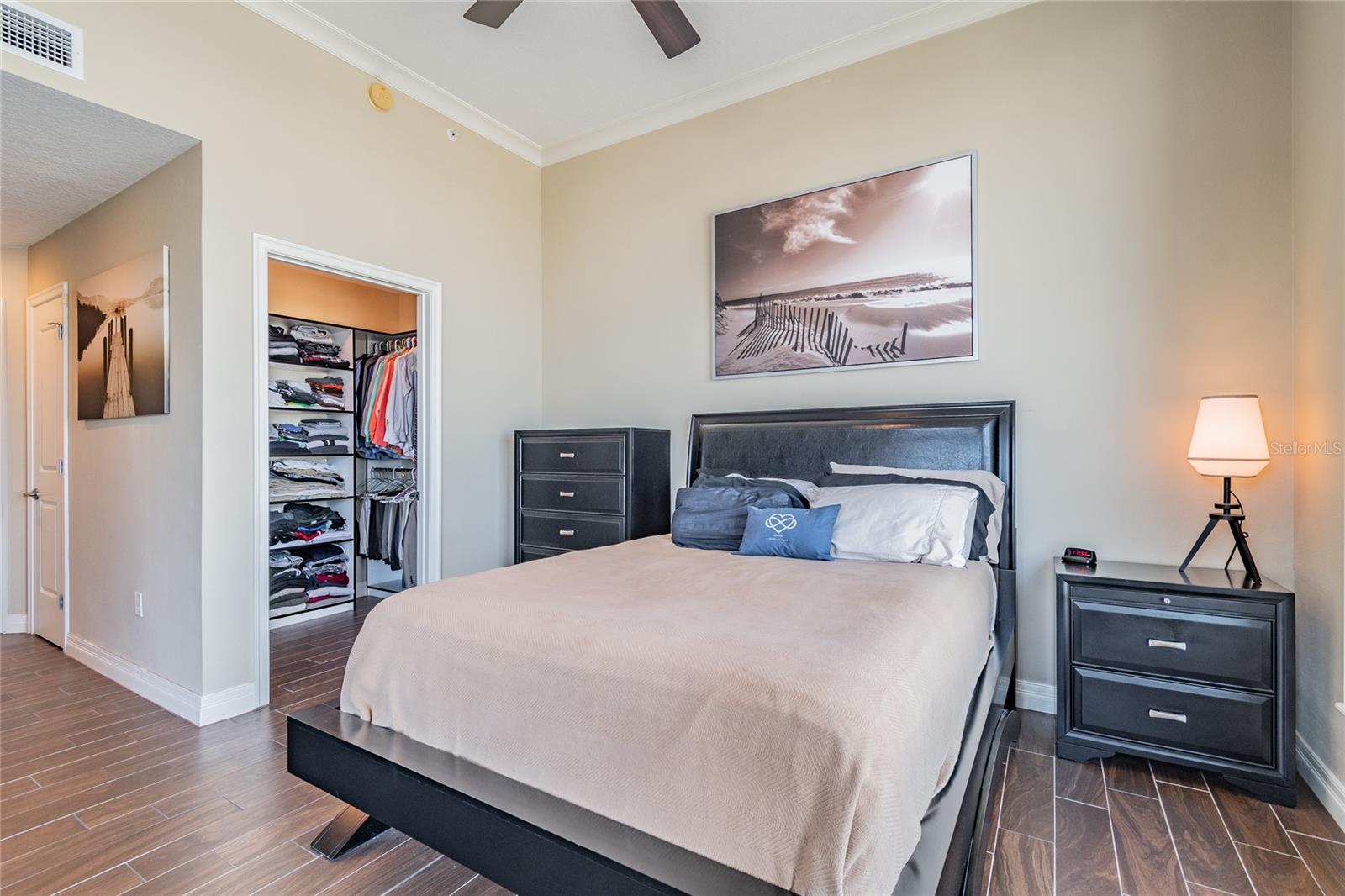 Image 14 of 51 For 449 12th Street 1406