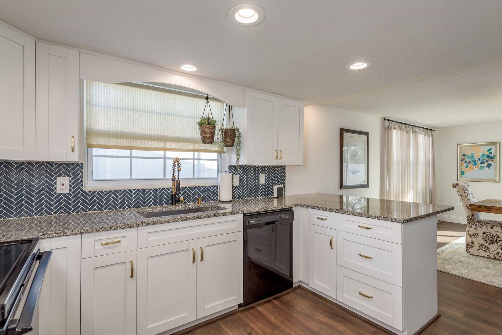 Image 15 of 29 For 9110 Rainbow Lane