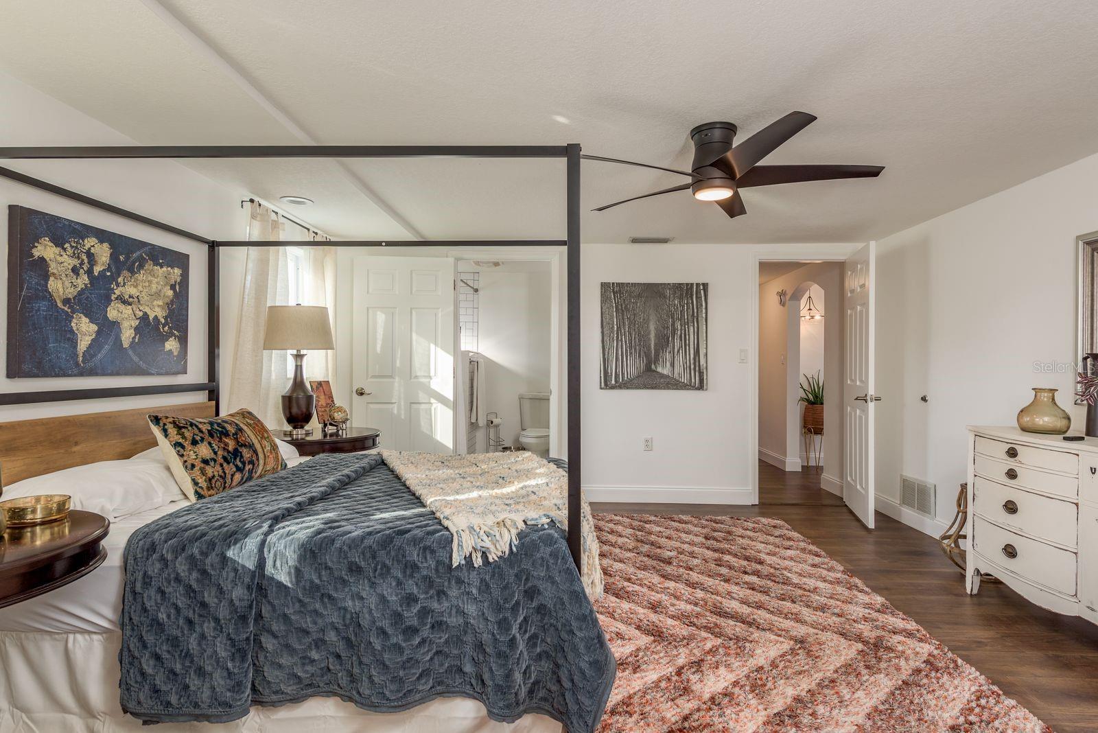 Image 16 of 29 For 9110 Rainbow Lane