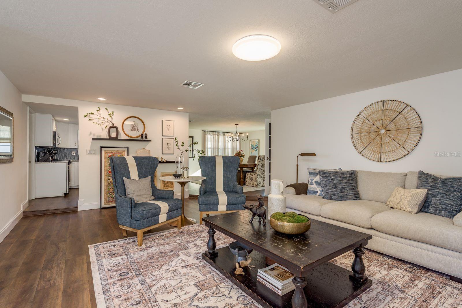 Image 2 of 29 For 9110 Rainbow Lane