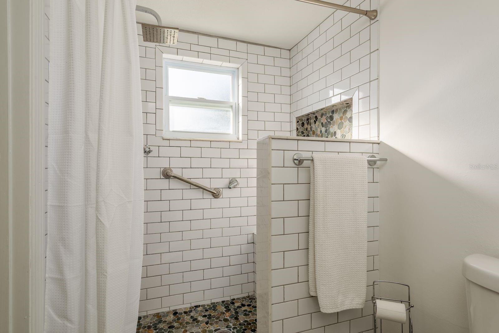 Image 20 of 29 For 9110 Rainbow Lane