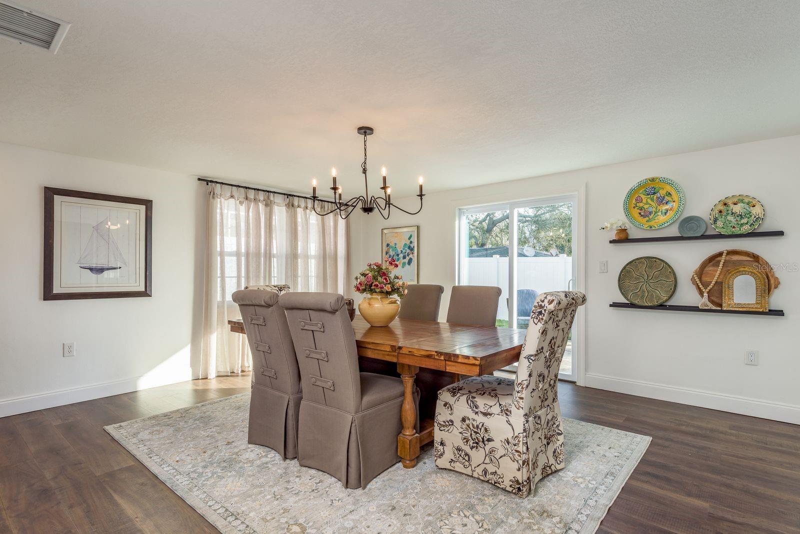 Image 3 of 29 For 9110 Rainbow Lane