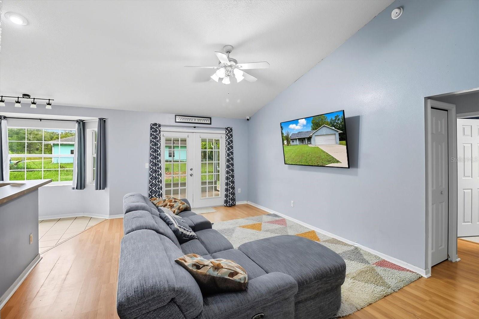 Image 2 of 45 For 3943 Dano Street