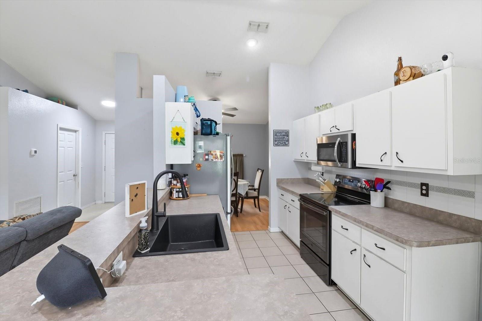 Image 21 of 45 For 3943 Dano Street