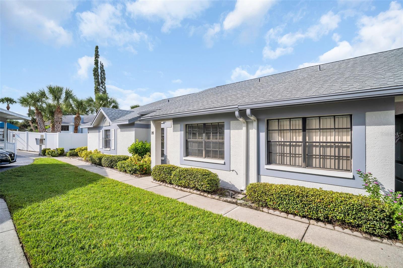 Image 2 of 34 For 2749 Countryside Boulevard 28