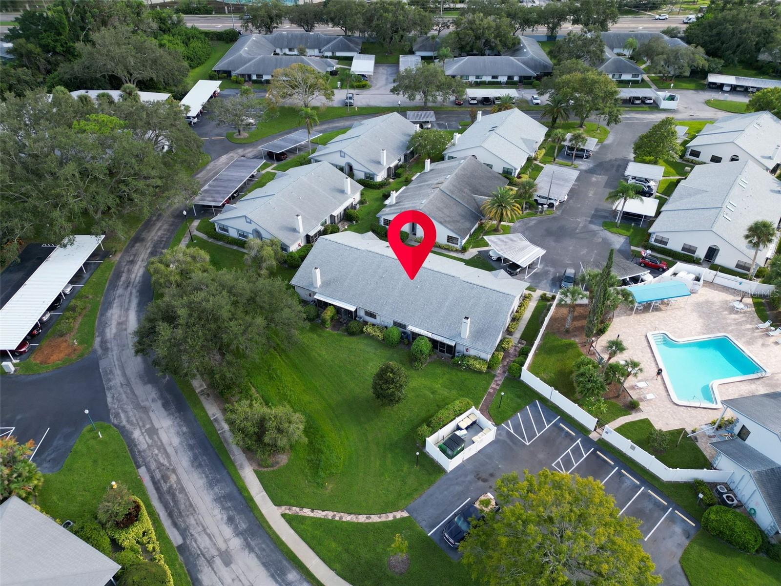 Image 32 of 34 For 2749 Countryside Boulevard 28