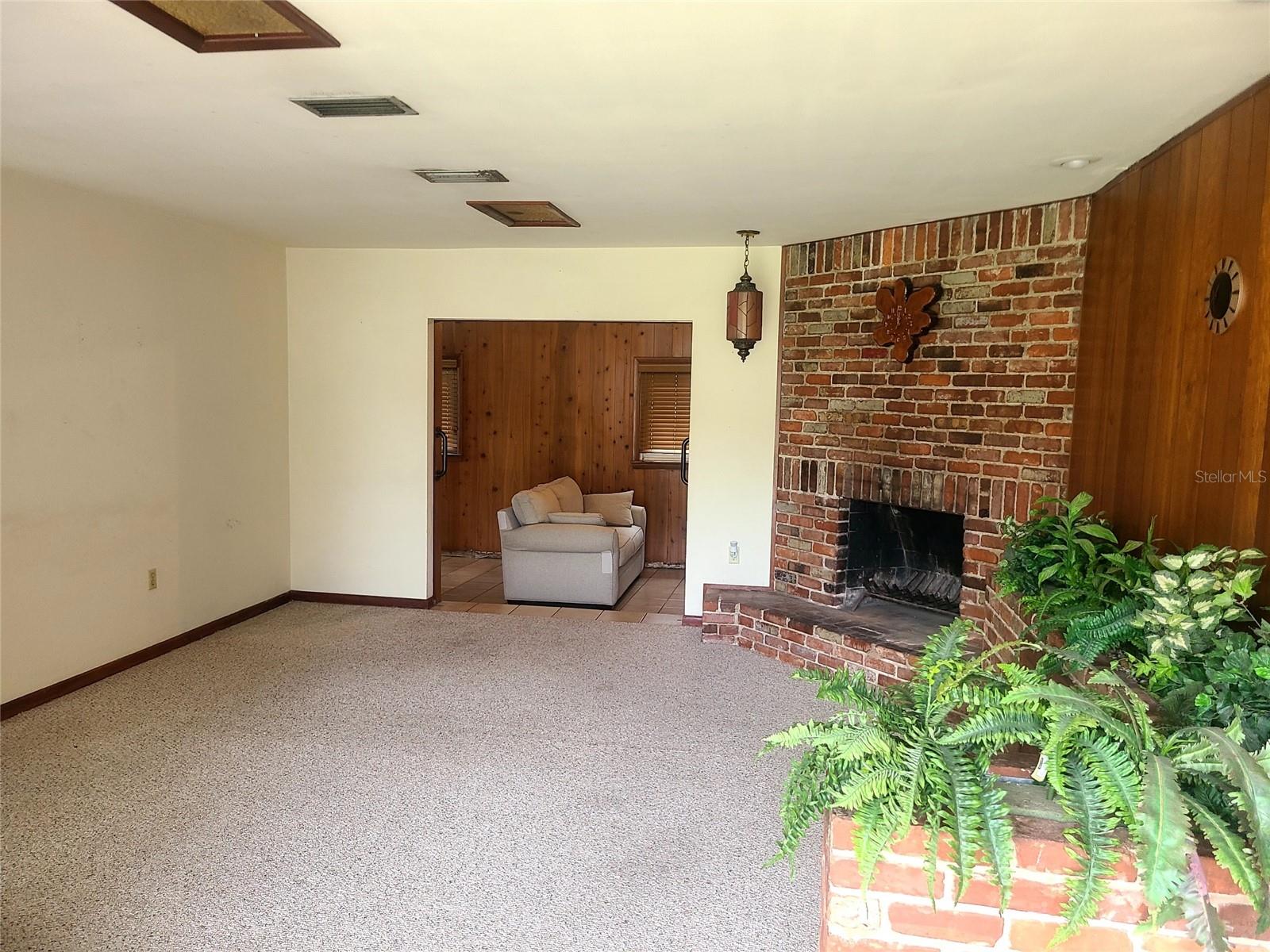 Image 6 of 23 For 18810 Tracer Drive