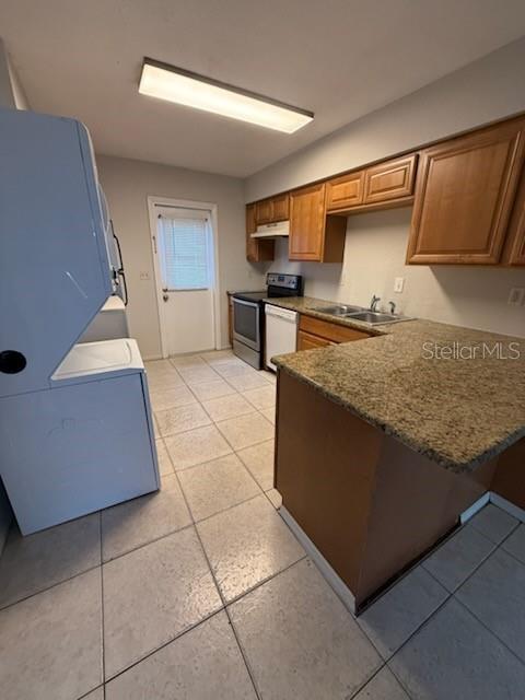 Image 4 of 9 For 5881 72nd Avenue N