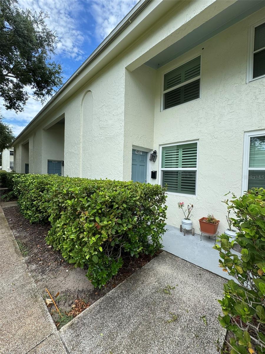 Image 2 of 21 For 4517 La Villa Lane