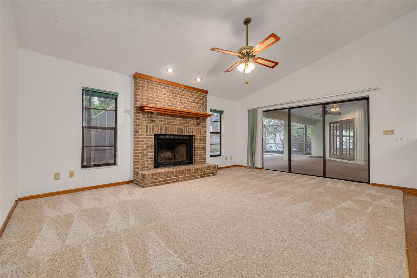 Image 14 of 38 For 1640 Country Lane