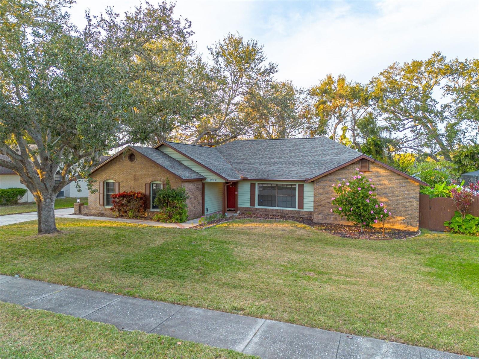 Image 37 of 38 For 1640 Country Lane