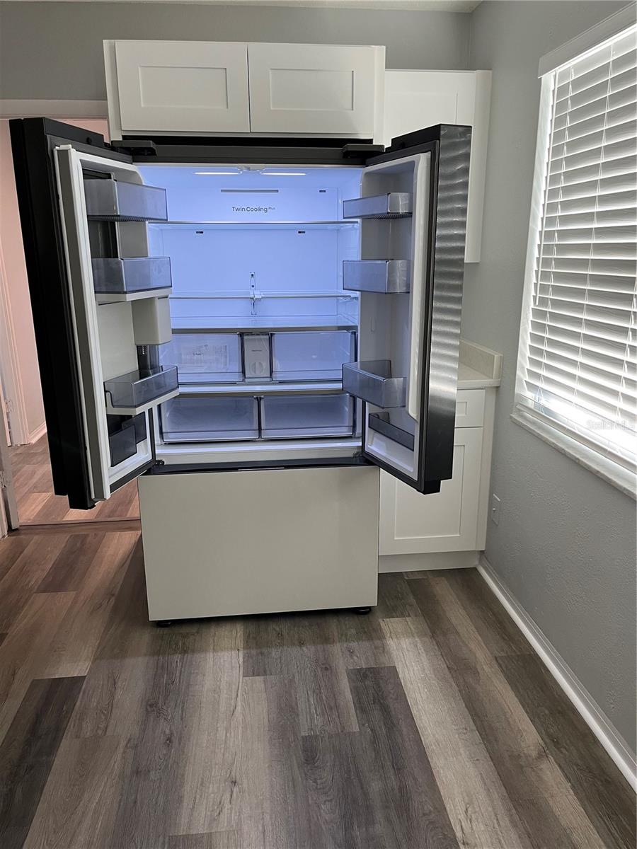 Image 19 of 24 For 5254 1st Avenue S