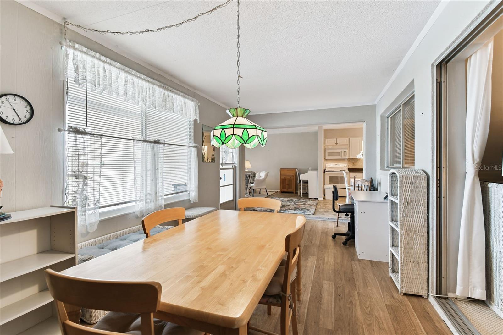 Image 13 of 65 For 250 Rosery Road Nw 333