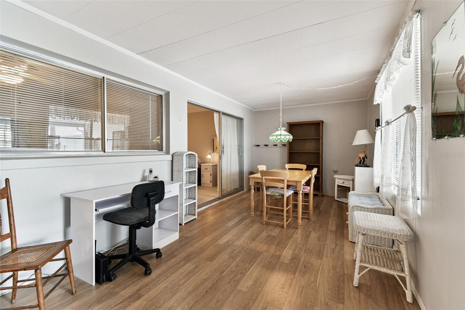 Image 15 of 65 For 250 Rosery Road Nw 333