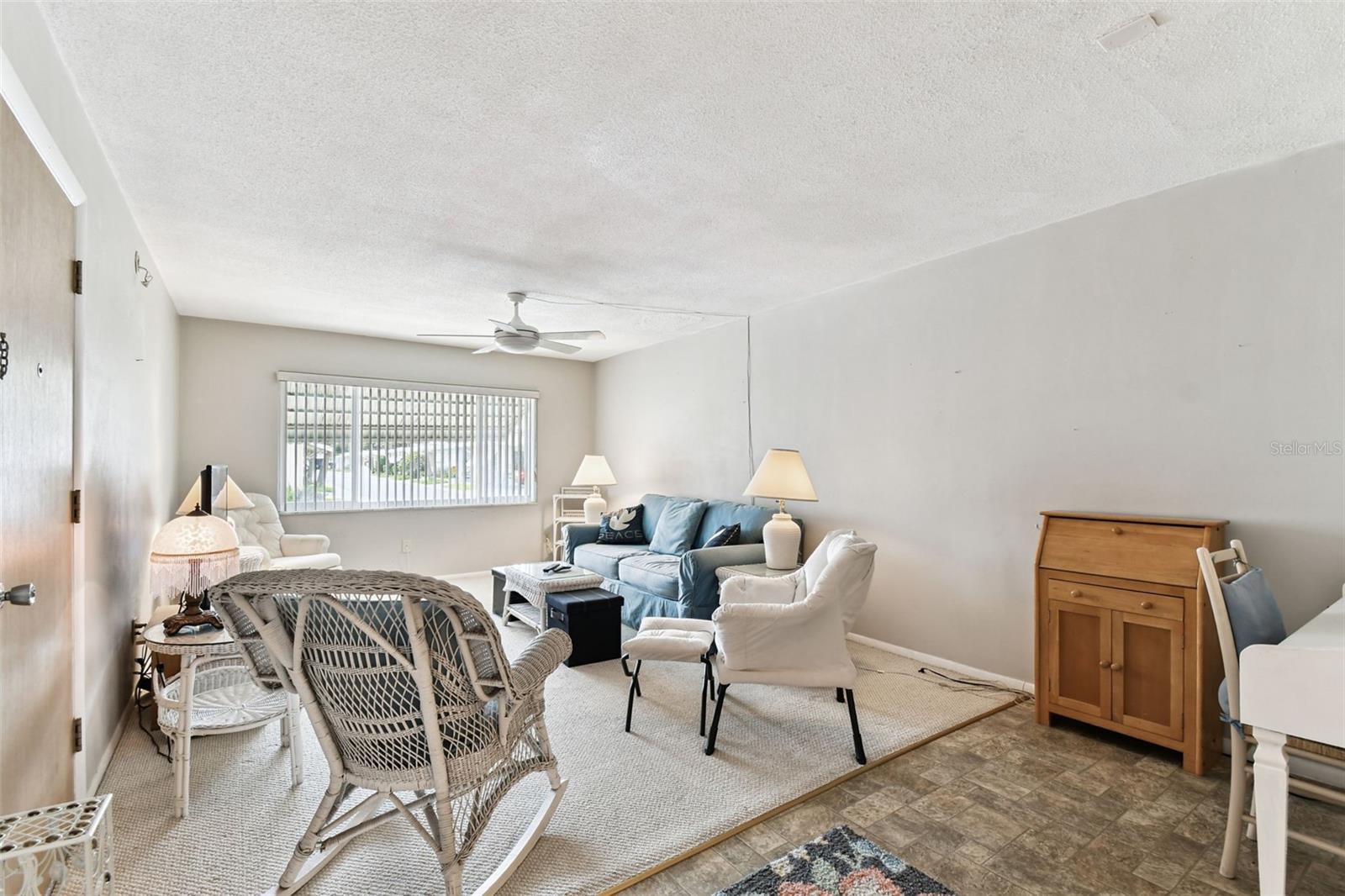 Image 22 of 65 For 250 Rosery Road Nw 333