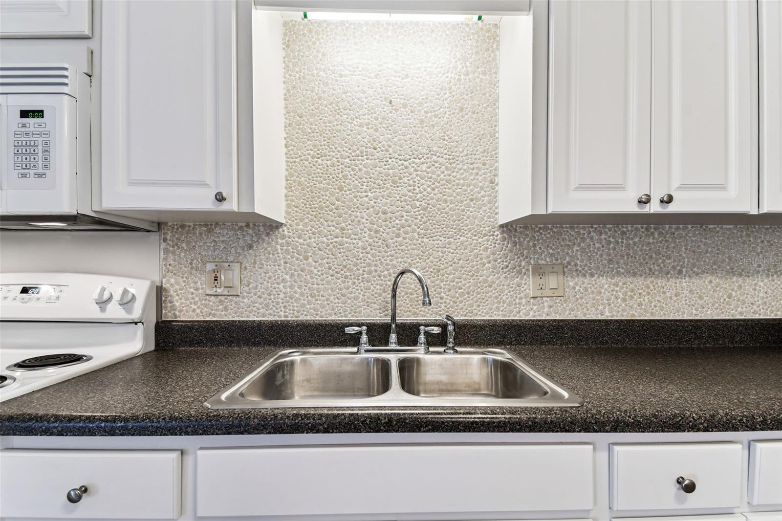 Image 27 of 65 For 250 Rosery Road Nw 333