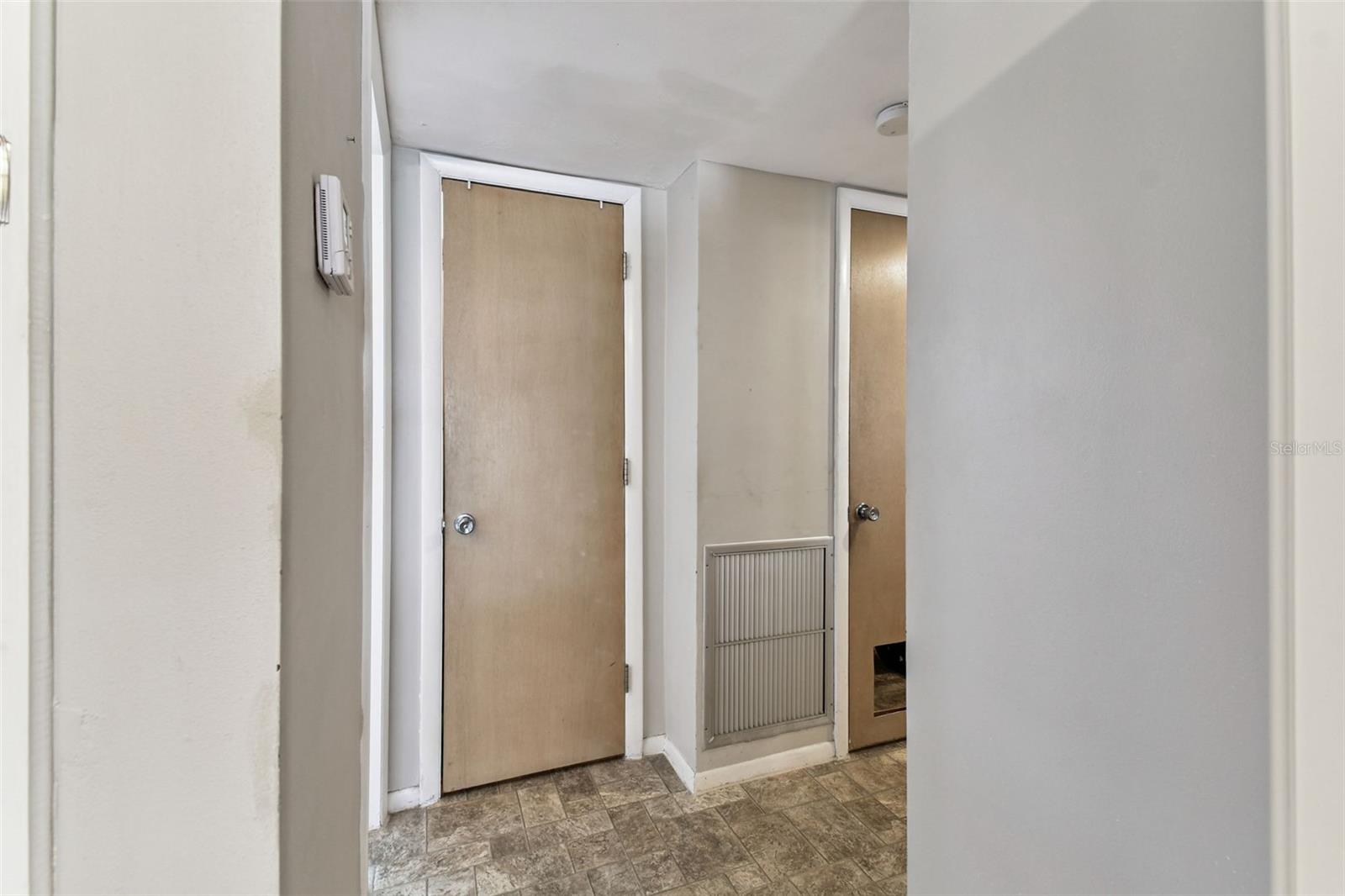 Image 28 of 65 For 250 Rosery Road Nw 333