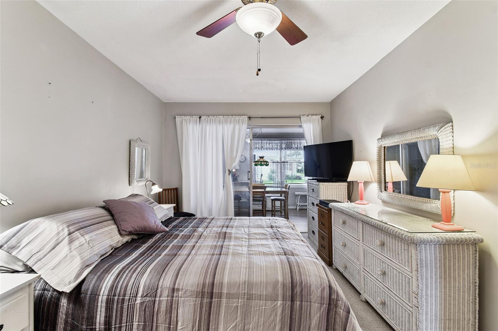 Image 38 of 65 For 250 Rosery Road Nw 333