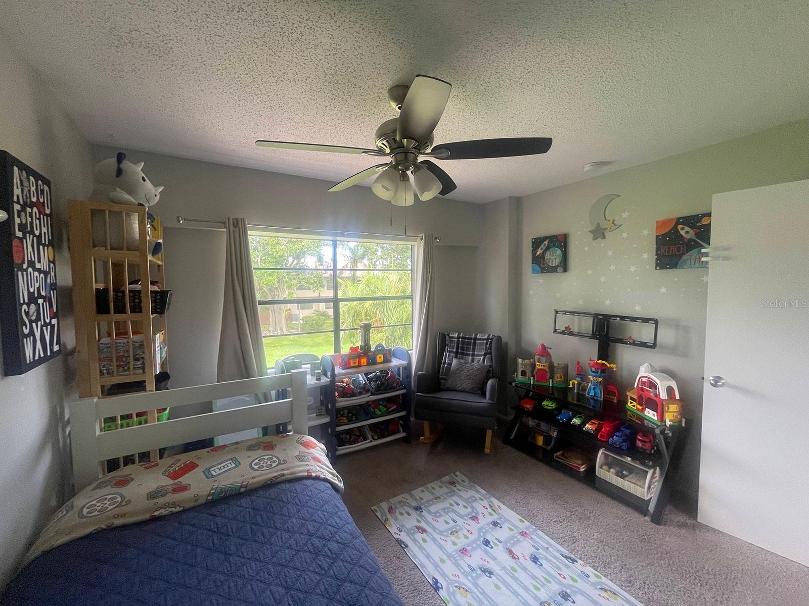 Listing photo id 29 for 9209 Seminole Boulevard 163