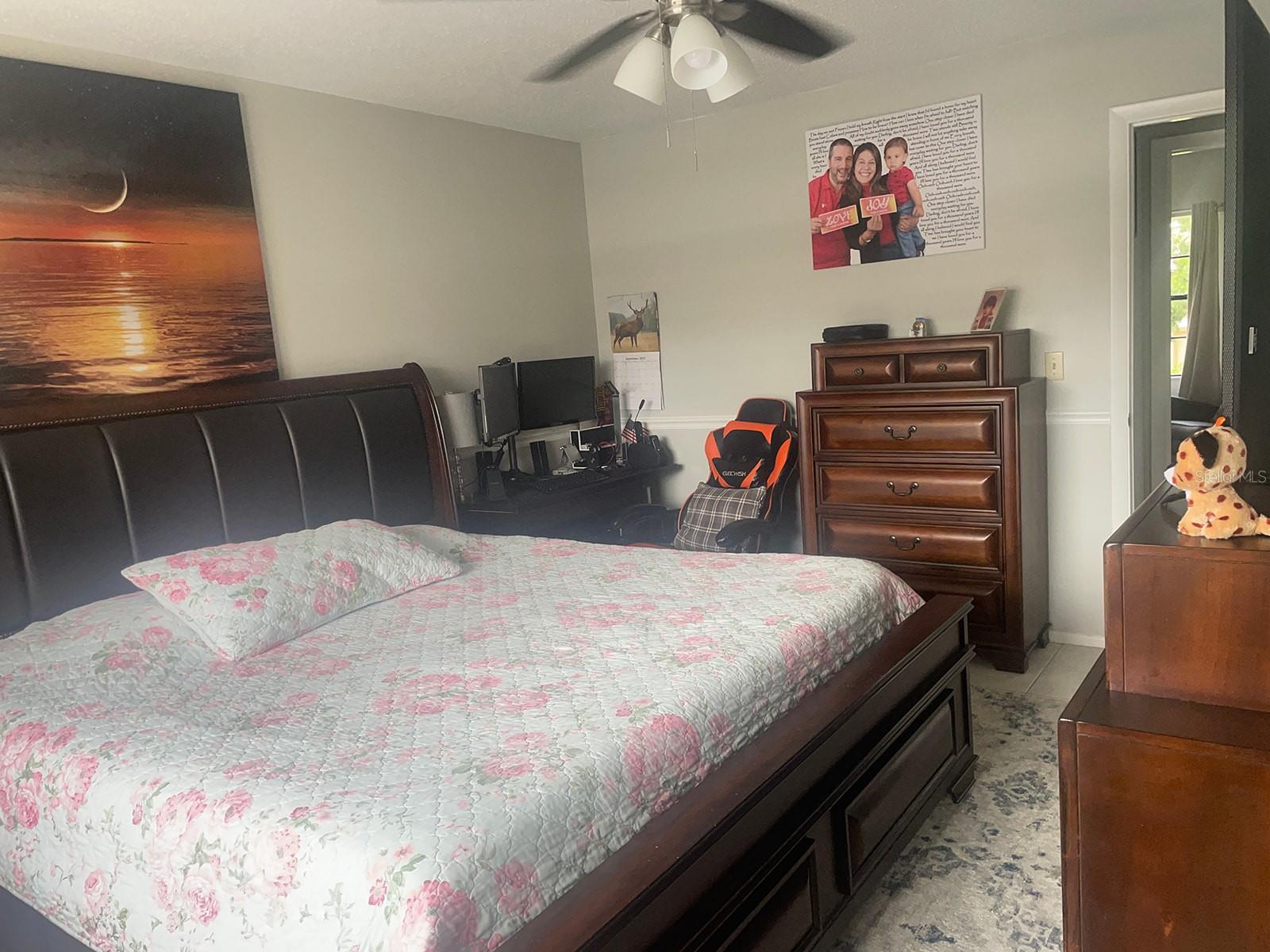 Listing photo id 32 for 9209 Seminole Boulevard 163