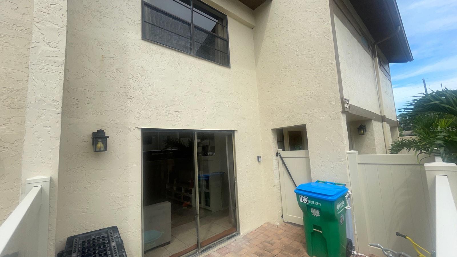 Listing photo id 43 for 9209 Seminole Boulevard 163