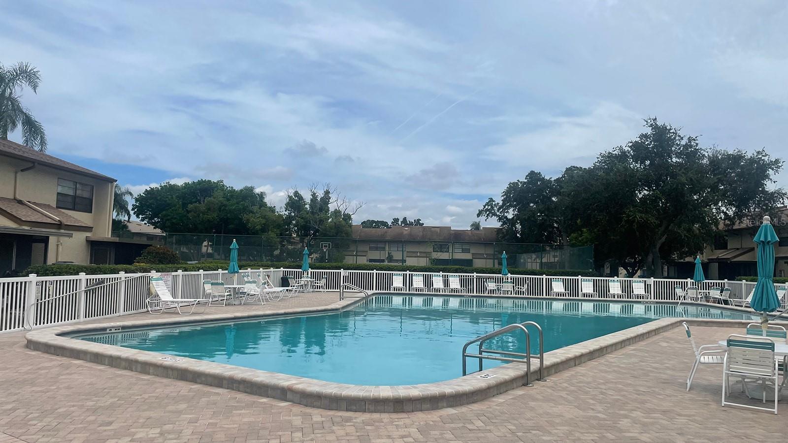 Listing photo id 56 for 9209 Seminole Boulevard 163