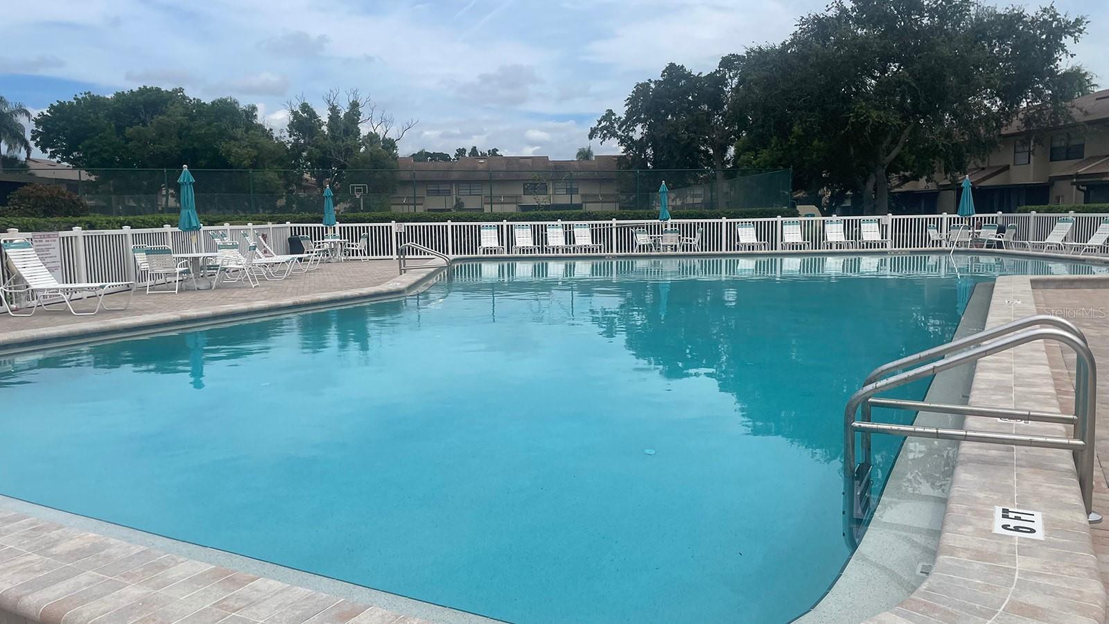 Listing photo id 57 for 9209 Seminole Boulevard 163