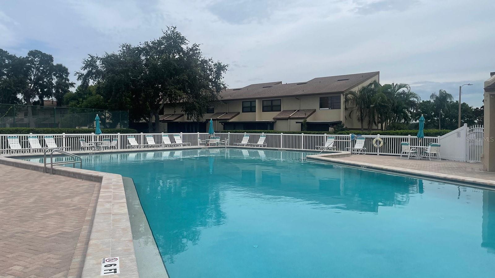 Listing photo id 58 for 9209 Seminole Boulevard 163