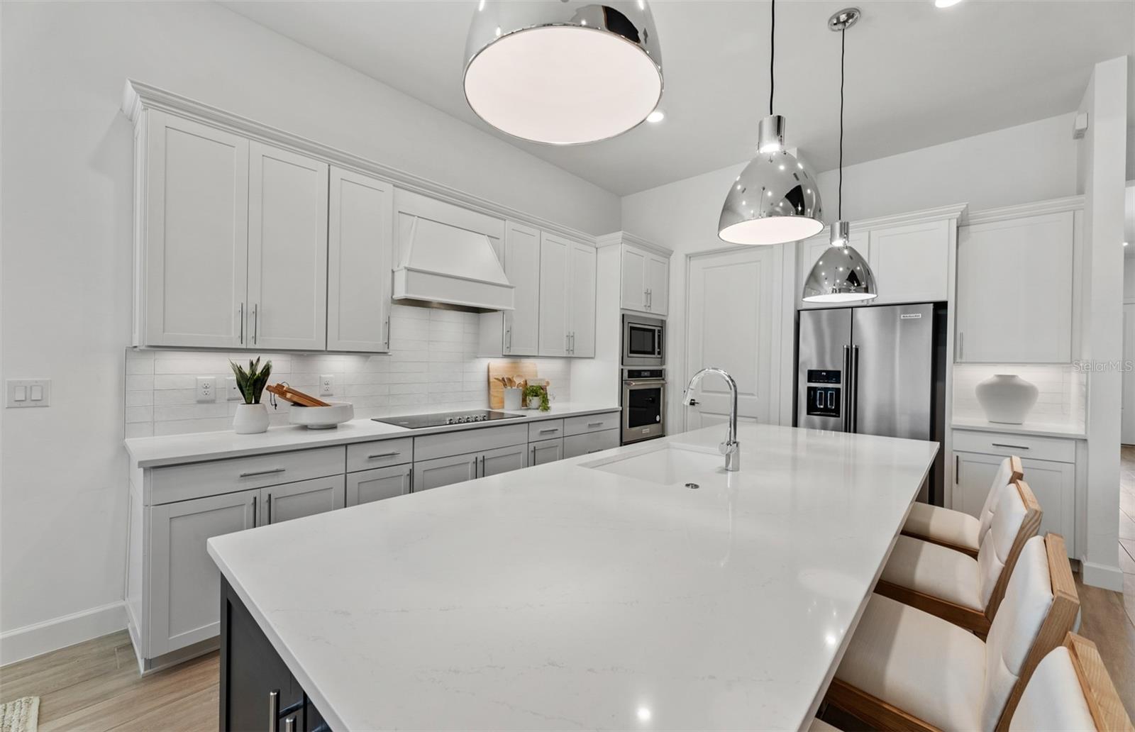 Image 9 of 27 For 6950 Honeybell Drive