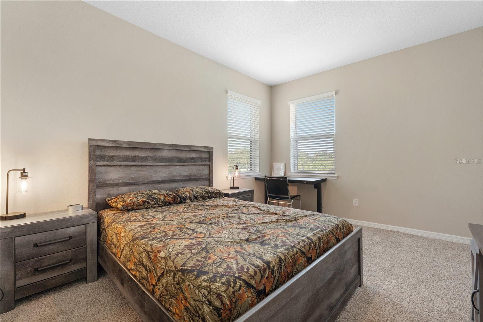 Image 30 of 52 For 6326 Grandview Hill Court