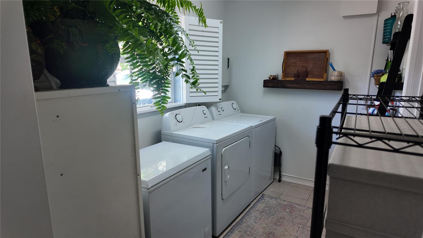 Image 20 of 52 For 15402 Lake Magdalene Boulevard