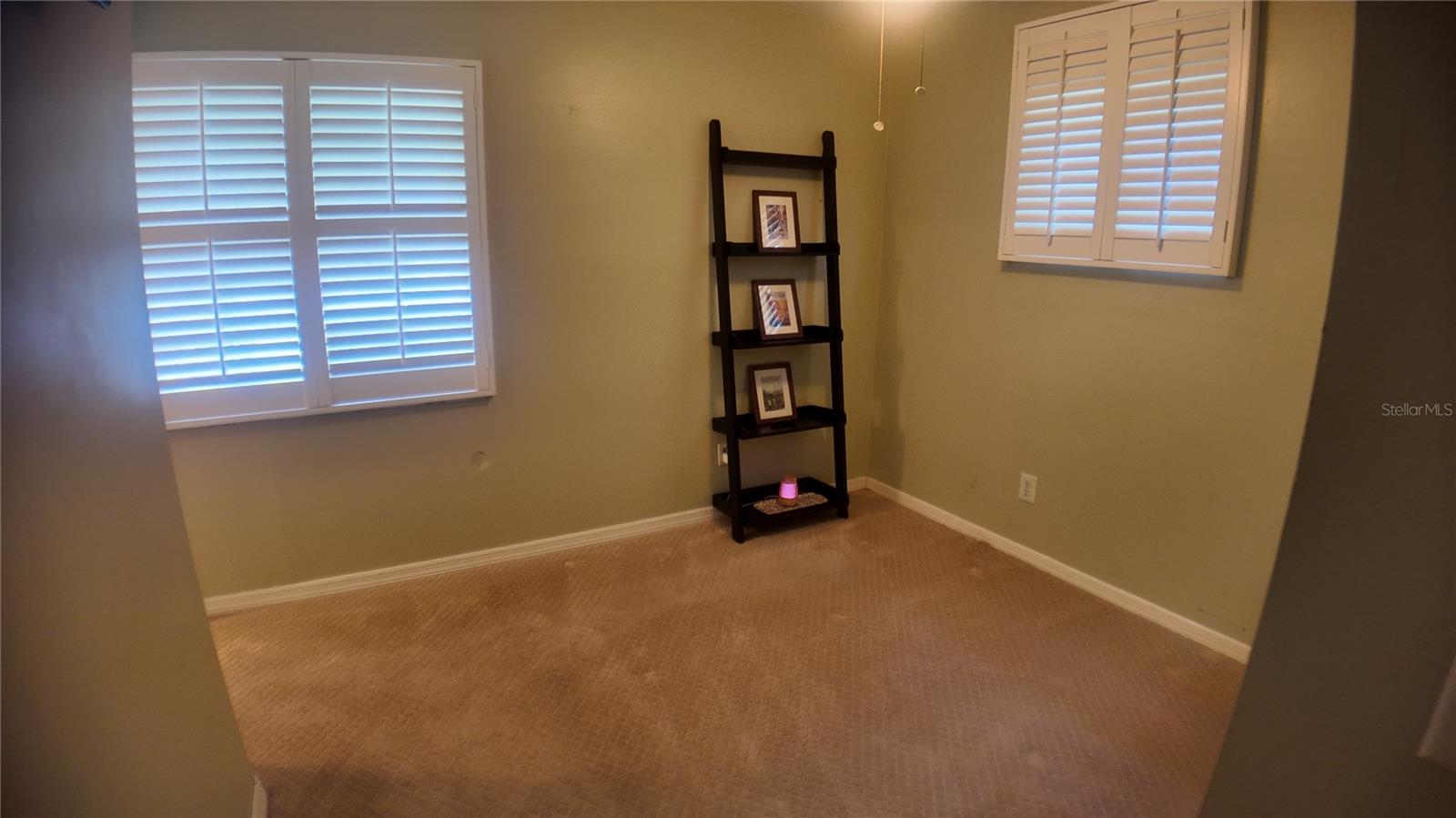 Image 29 of 52 For 15402 Lake Magdalene Boulevard