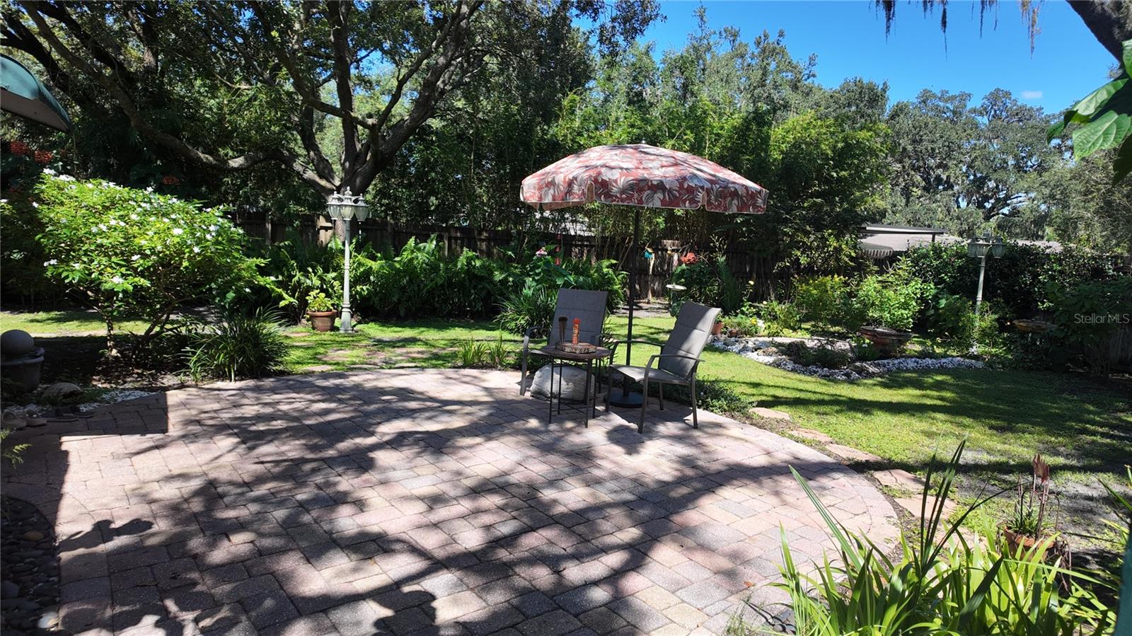 Image 39 of 52 For 15402 Lake Magdalene Boulevard