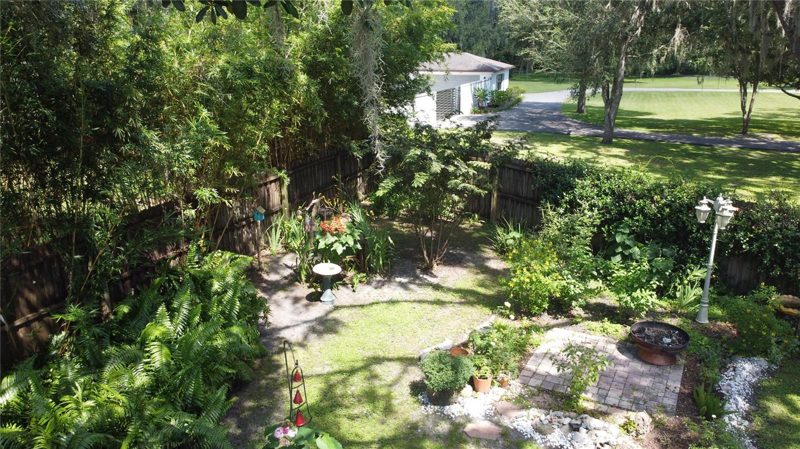 Image 41 of 52 For 15402 Lake Magdalene Boulevard