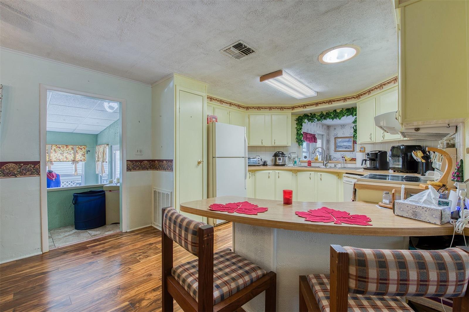 Image 10 of 42 For 192 Blue Marlin Drive