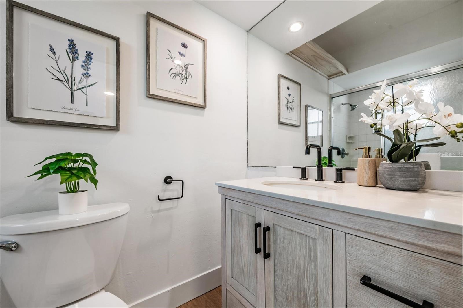 Image 22 of 47 For 3815 San Juan Street