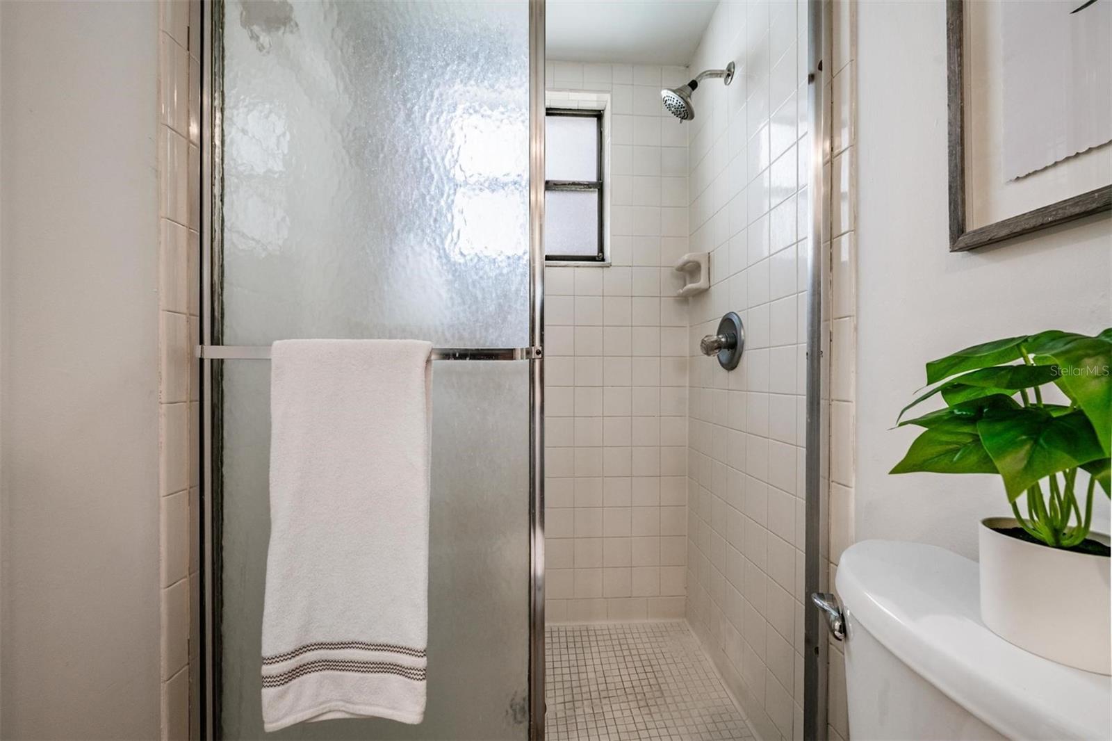 Image 23 of 47 For 3815 San Juan Street