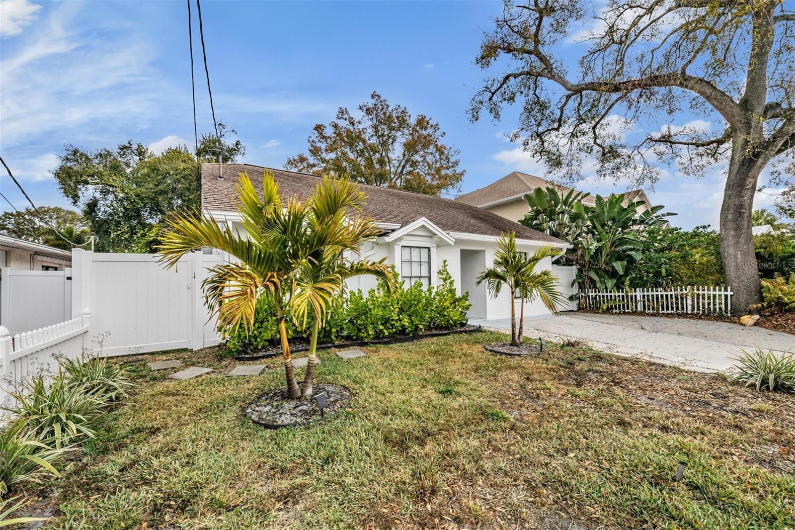 Image 40 of 47 For 3815 San Juan Street