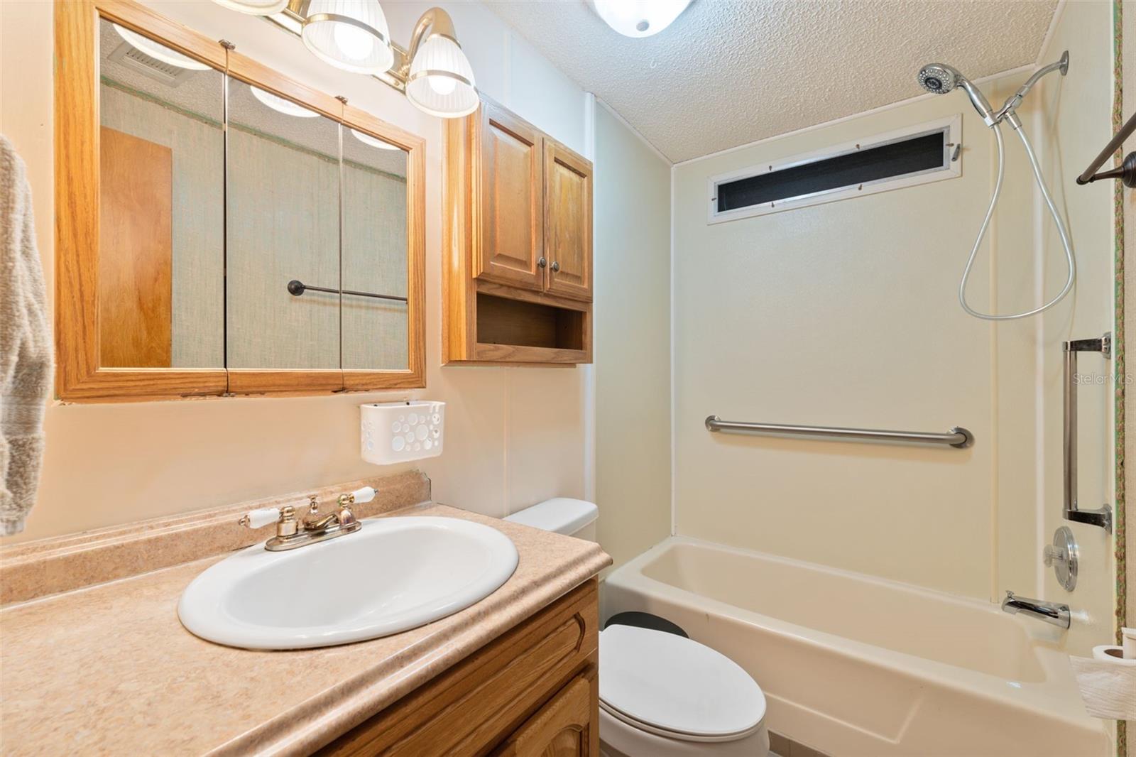 Image 21 of 30 For 12544 Harker Street