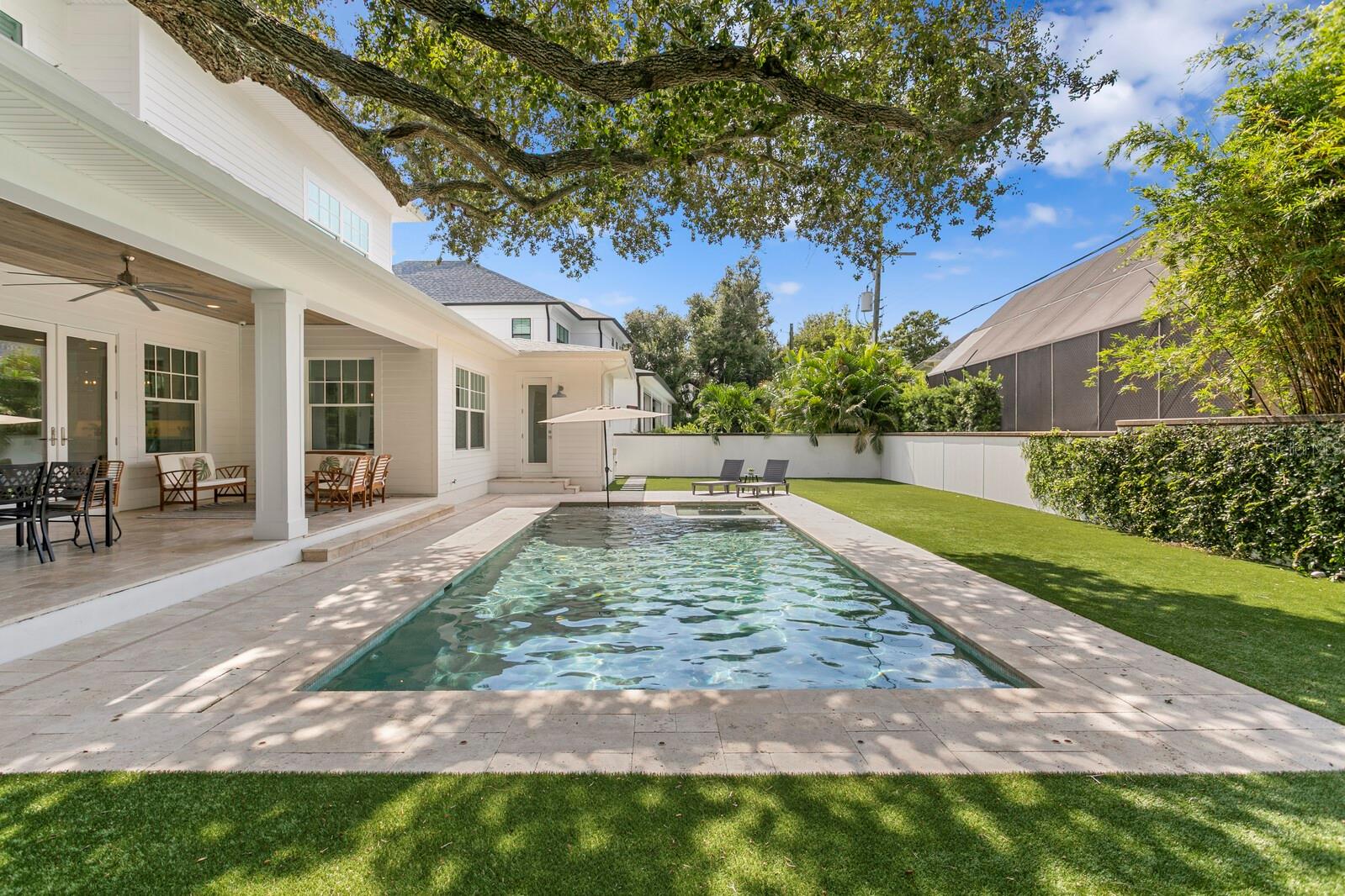 Listing photo id 26 for 4309 Beachway Drive